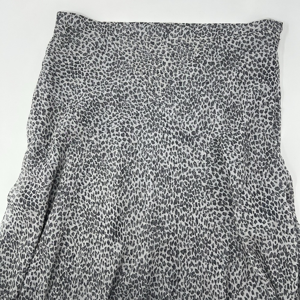Charter Club Gray Leopard Print Silk Chiffon Midi Skirt Lined Size 8 Ruffle Hem
